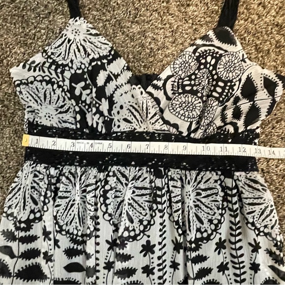Alyn Paige New York Womens Tiered Maxi Tent Dress Black & White Sz 5/6 - Picture 7 of 7